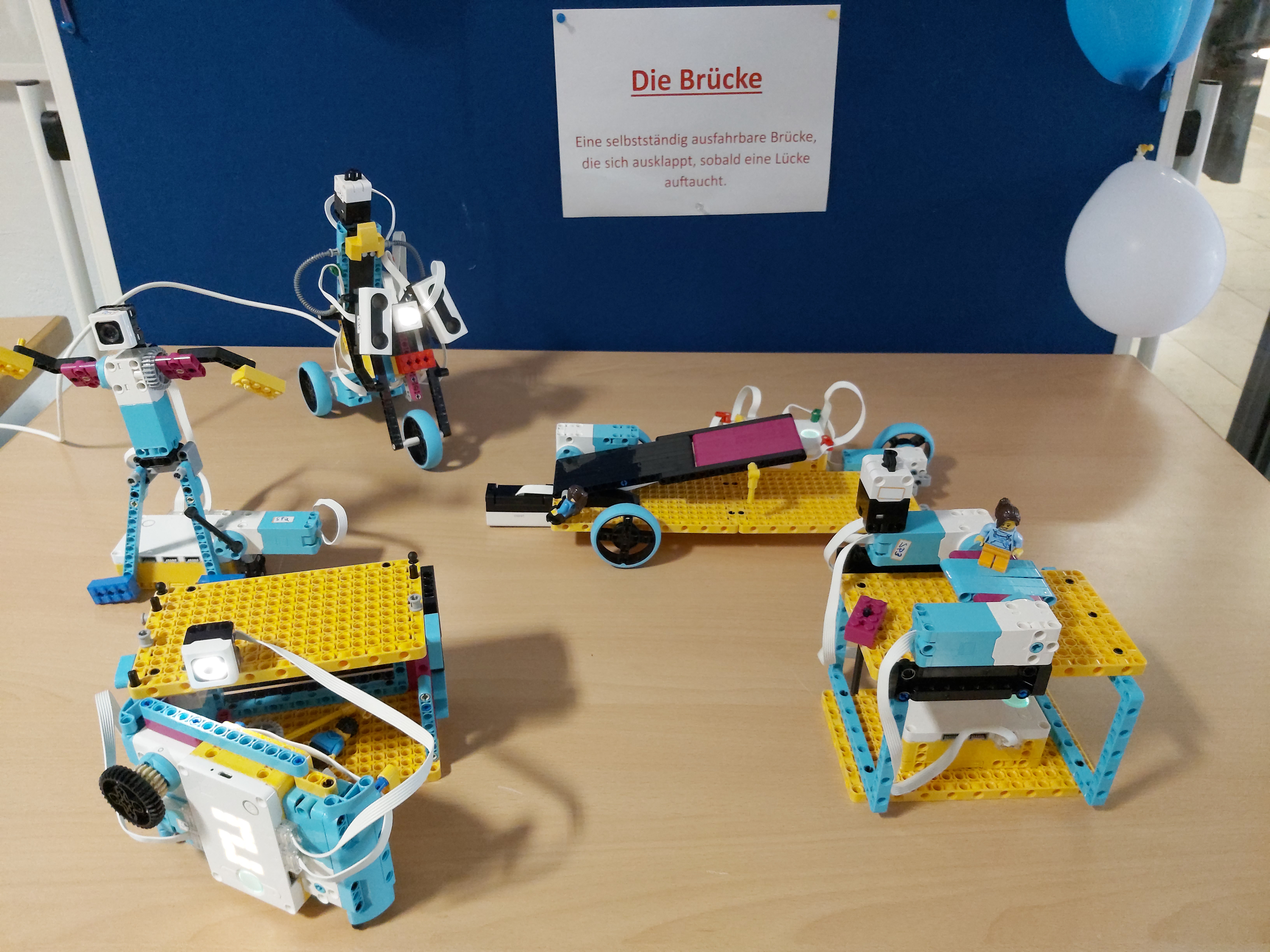 Stand der Robotik-AG am Asam-Sommerfest 2023